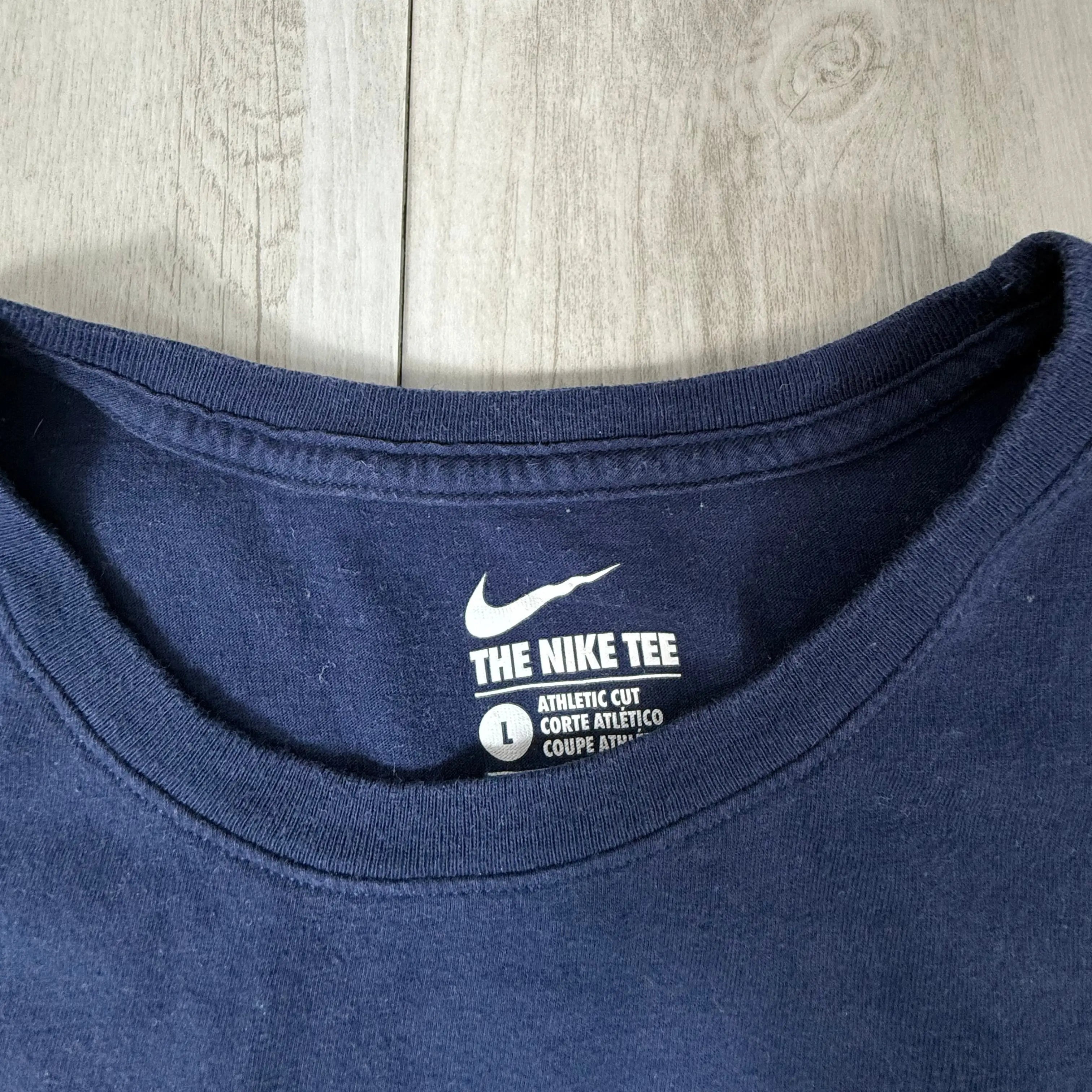 VINCULTSHOP Nike Seattle Seahawks T-Shirt NFL Blue Athletic Fit Size L