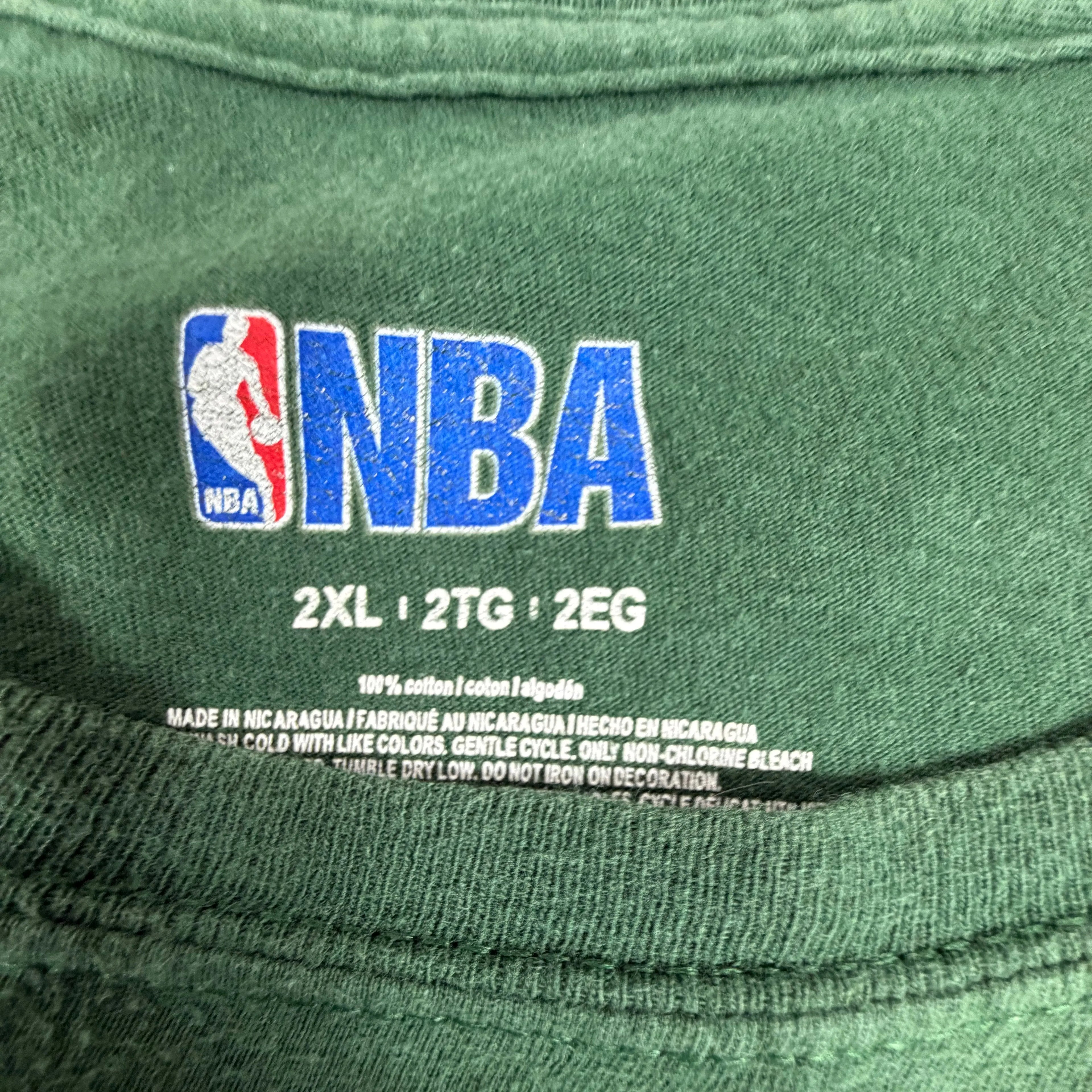 VINCULTSHOP Milwaukee Bucks Fear The Deer T Shirt Green 2XL NBA Tshirt